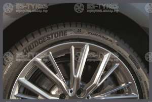Bridgestone Turanza T006 255/45 R19 100V