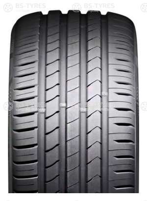 Kumho Ecsta HS51 225/50 R16 92W